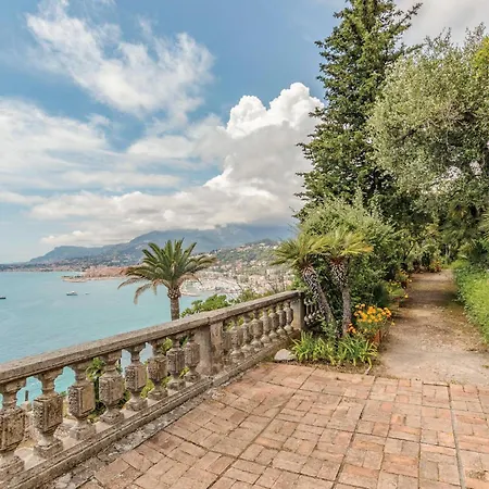 Awesome In Grimaldi With House Sea View Apartment *